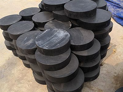 台儿庄板式橡胶支座由若干层橡胶片与薄钢板经加压硫化